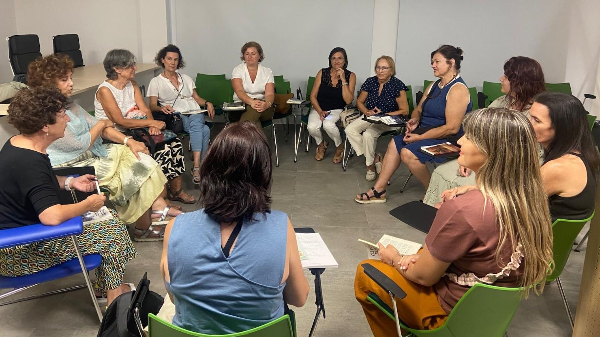 Sesión del Club de Lectura del COPRM enmarcado dentro del Club de Ocio